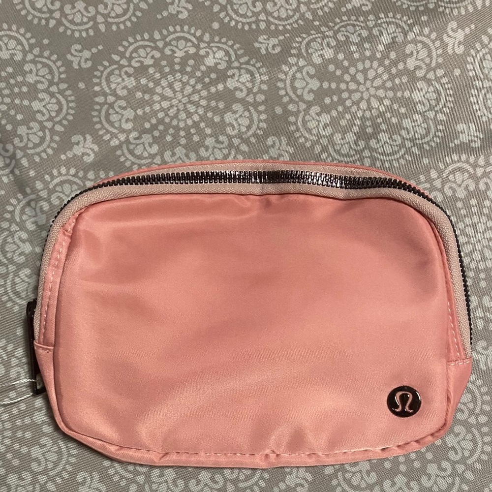 Brand new lululemon bag